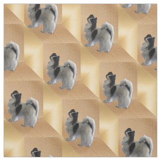 Tissu Adorable chien Papillon sur des cubes d'or