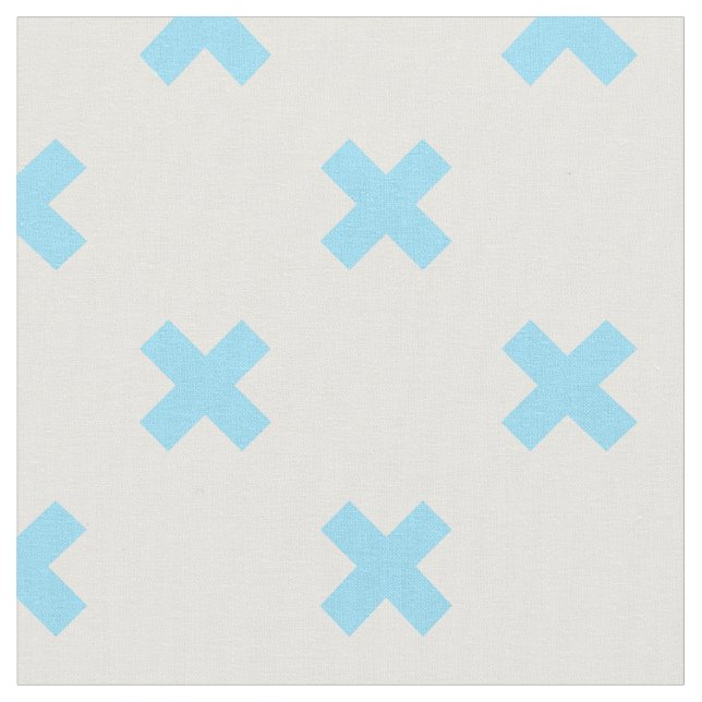 Tissu Bébé bleu croix coutures sur blanc (Fermer)