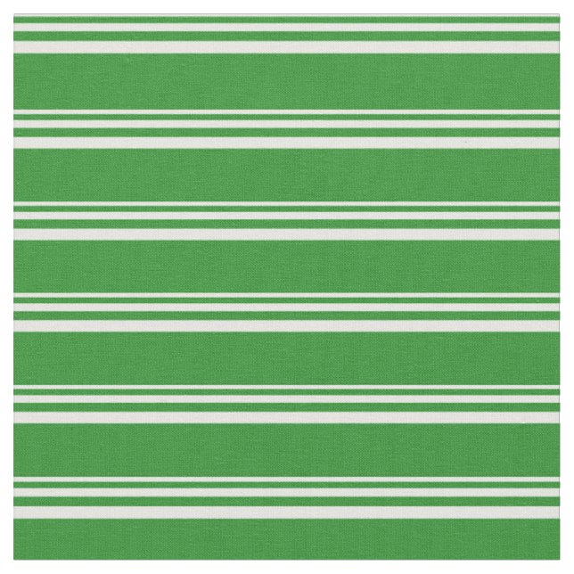 Tissu Crème à menthe et Motif vert de forêt (Fermer)