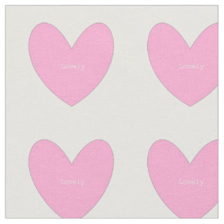Tissu de coton avec les coeurs roses