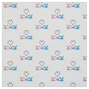 Tissu : "Embrassant des poissons" avec des coeurs