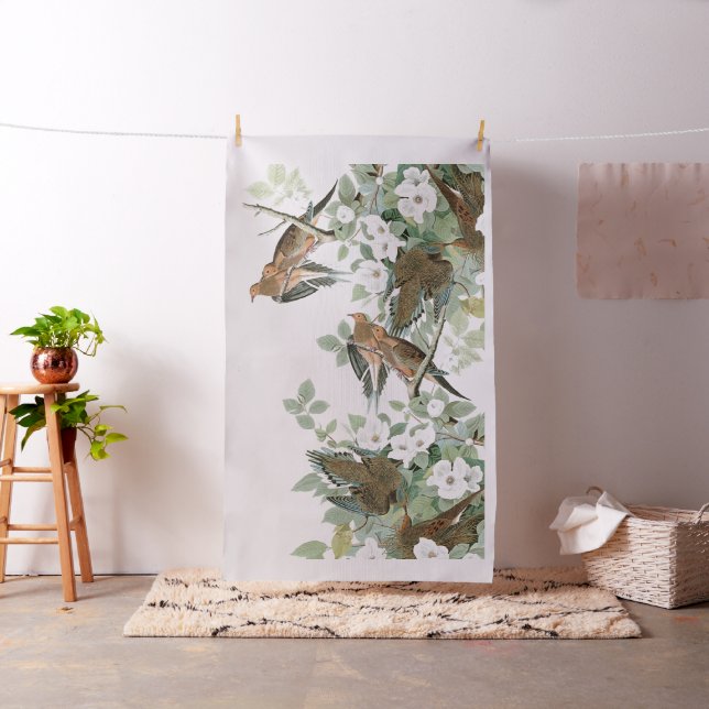Tissu floral de faune d'oiseaux de colombe de (In Situ)