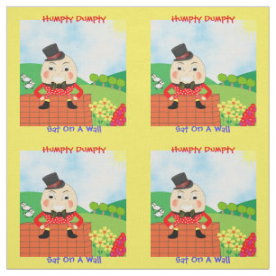Tissu Humpty Doux Siège Sur Une Pépinière Mur Concept
