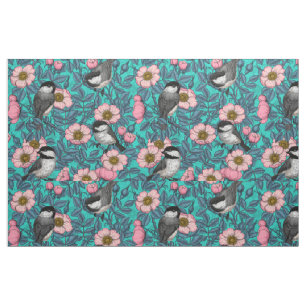 Tissu Les poulets dans la nature rose, rose et bleu
