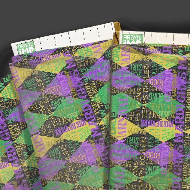 Tissu Mardi Gras, Phrases - Jacquard Arlequin (close-up with ruler)