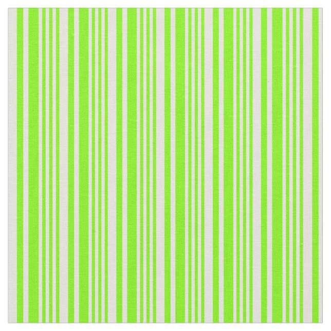 Tissu Motif aux tons vert et beige (Fermer)