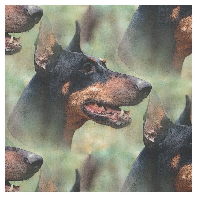 Tissu Pinscher de dobermann dans les bois (Échantillon)