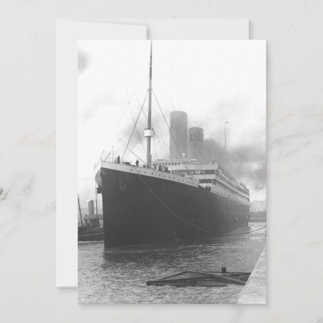 Titanic aux quais de Southampton (Devant)