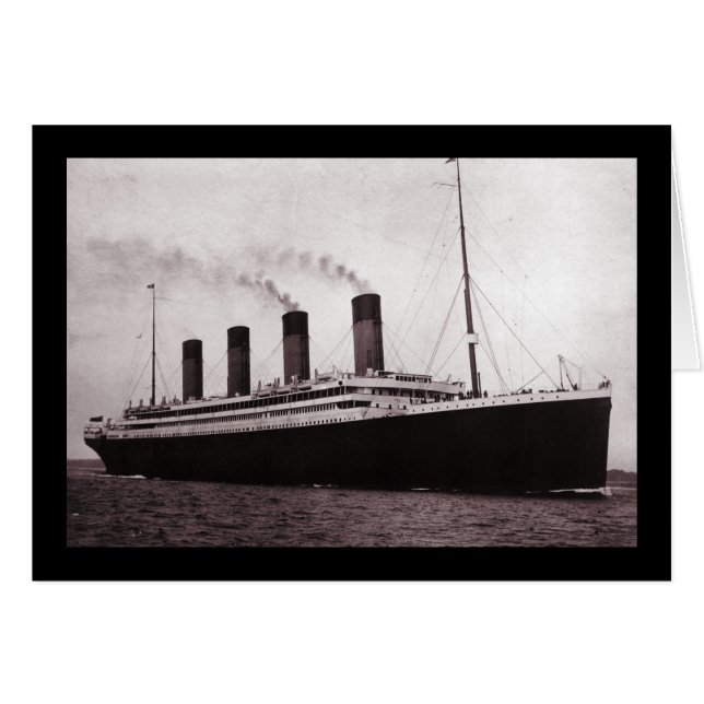 Titanic en mer (Devant horizontal)