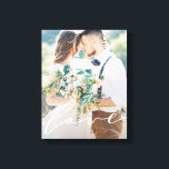 Toile Amour<br><div class="desc">Une toile personnalisée est une belle façon d'afficher vos photos mariages. Pour une personnalisation plus avancée de ce design, il suffit de cliquer sur le bouton "Customiser" ci-dessus ! Toutes les photographies sont affichées sous forme d'échantillon seulement et ne sont pas destinées à la revente. Ce produit n'est destiné à...</div>