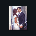 Toile Amour | Typographie moderne simple avec votre phot<br><div class="desc">Cette impression de toile personnalisée présente votre propre photo, avec le mot "amour" comme une superposition sur le fond dans la typographie blanche moderne.</div>
