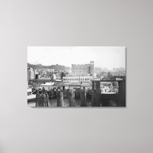 Toile Astoria, Oregon Scène avec ferry Slip (Recto)