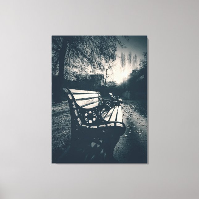Toile Banc vide noir et blanc dans un parc (Recto)