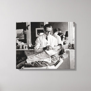 Toile Barber Shop, 1923