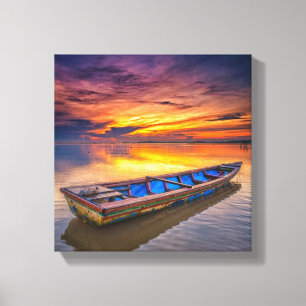 Toile Bateau de pêche à la plage du lever de soleil