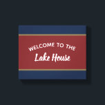 Toile Bienvenue à Lake House<br><div class="desc">Le matelas de bienvenue à thème Nautical Americana peut être entièrement personnalisé.</div>