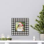 Toile Black Buffalo Plaid Farmhouse Christmas Photo Canv<br><div class="desc">Cette ferme style plaid Christmas vacances mur toile d'art dispose d'un espace photo de famille carré personnalisé encadré par un chèque bison noir et blanc / arrière - plan à motifs plaid. Conseil photo : recadrez votre photo sur une forme carré avant de la télécharger. Crédit photo : Two Fish...</div>