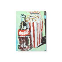 Boisson gazeuse classique et snack de cinéma Still