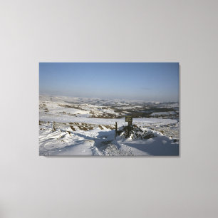 Toile Bowstonegate Winter Cheshire Holiday Card