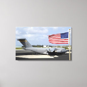 Toile C-17 Globemaster III se repose sur l'en ligne de