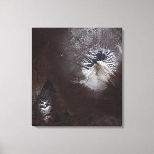 Toile Cendres de cendres sur le volcan Shiveluch en Russ