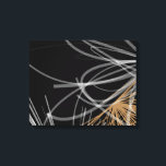 Toile Conception Abstraite de ruban biologique | Noir &<br><div class="desc">L'art de la toile Abstraite présente un design abstrait organique unique de rubans blancs et gris avec des accents d'or sur un arrière - plan noir. Des rubans translucides blancs et gris tourbillonnent de droite à gauche dans un motif bien équilibré et sont complétés par une floraison abstraite en or...</div>