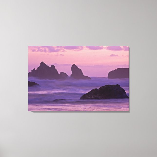 Toile Coucher de soleil aux piles marines de la plage de (Recto)
