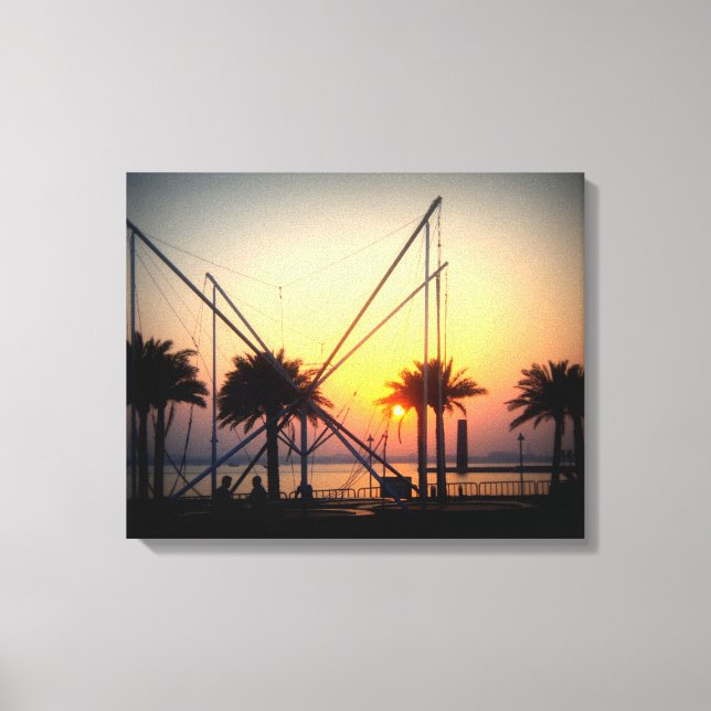 Toile Coucher de soleil avec palmiers et trampoline (Recto)