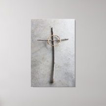 Croix celtique contemporaine des bâtons et des vig