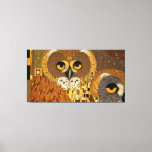 Toile Cute Owls : Art numérique Gustav Klimt Style<br><div class="desc">Immergez-vous dans le charme fantaisiste de ces adorables chouettes, ressuscités dans le style de Gustav Klimt par la magie de l'intelligence artificielle. Cette oeuvre d'IA exquise l'essence de l'esthétique ornée et expressive de Klimt, mêlant ses motifs emblématiques et ses couleurs éclatantes à la nature attachante des chouettes mignonnes. Chaque ami...</div>