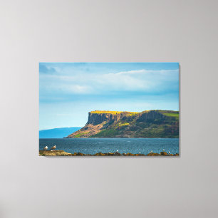 Toile de fond de Fair Head sur la côte Falaises