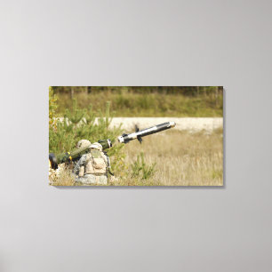 Toile des soldats tirent sur une MGF-148 Javelin