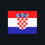Toile Drapeau de Croatie<br><div class="desc">Ce dessin présente le drapeau national de la Croatie, qui est un pays du sud-est de l'Europe. Elle borde la Slovénie au nord-ouest, la Hongrie au nord-est, la Serbie à l'est, la Bosnie-Herzégovine et le Monténégro au sud-est, et une frontière maritime avec l'Italie. La capitale de la Croatie est Zagreb...</div>