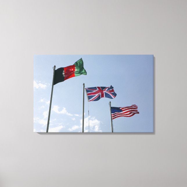 Toile Drapeau du Royaume-Uni entre les drapeaux afghans  (Recto)