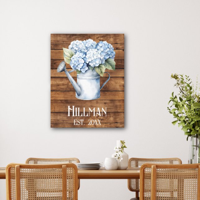 Toile Eau Rustique Bleue Hydrangée Peut Personnalisé (Rustic Blue Hydrangea Watering Can Personalized Canvas Print
)