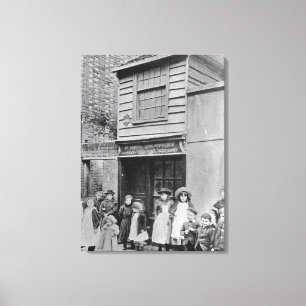 Toile Enfants à l'extérieur de l'atelier de John Pounds