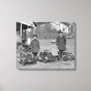 Toile Enfants avec des voitures à pédales, 1924