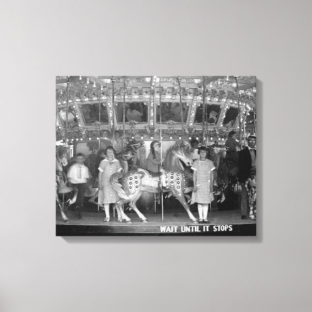 Toile Enfants montant sur un carrousel, 1925 (Recto)