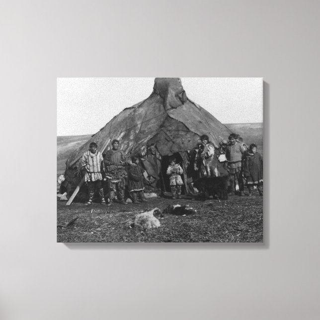 Toile Eskimo Igloo Près De Nome, Alaska Photographie (Recto)
