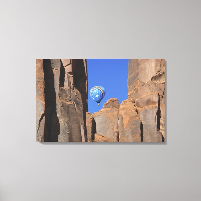 Toile États-Unis, Utah, Monument Valley. Une montgolfièr (Recto)