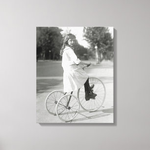 Toile Fille à tricycle, 1917