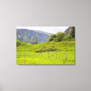 Toile Glendalough, Irlande. Glendalough est l'un des