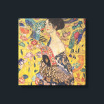 Toile Gustav Klimt - Femme fan<br><div class="desc">Belle peinture de femme avec ventilateur de Gustav Klimt de 1918. Des cadeaux Klimt et des impressions d'art de haute qualité.</div>