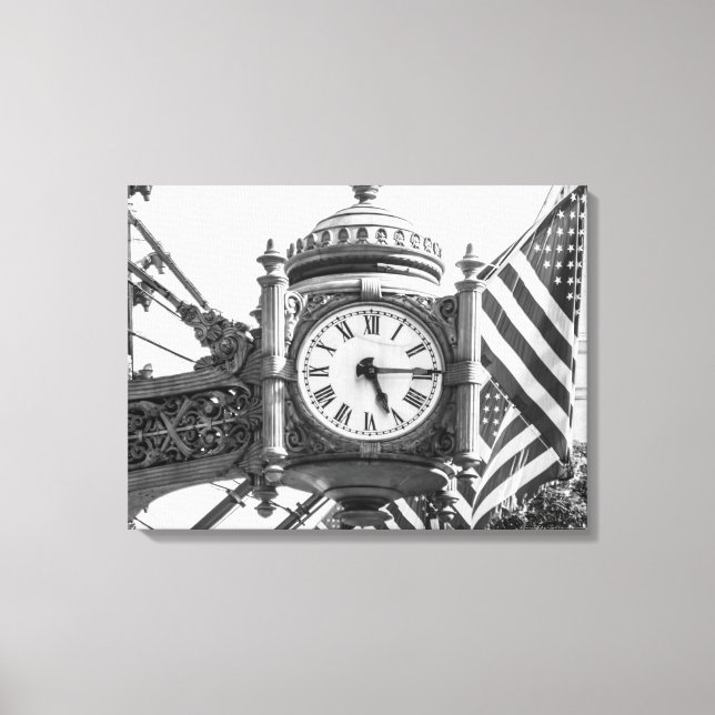 Toile Horloge de rue de l'État | Paysage noir et blanc (Recto)