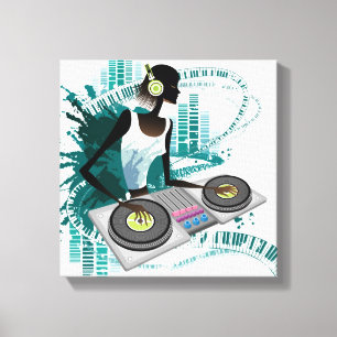 Toile Jeune femme DJ à l'aide du Tourne-disque dans la