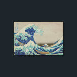 Toile La Grande vague de Kanagawa L'art des blocs de boi<br><div class="desc">Famous Japanese Ukiyo-e Woodblock Imprimer : Kanagawa oki nami ura (La grande vague au large de Kanagawa) par Katsushika,  Hokusai,  1760-1849</div>