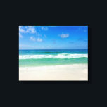 Toile La photographie de la plage m'emmène à la mer<br><div class="desc">Une belle photo de plage prise dans la destination de vacances idéale de Destin,  Floride. Les magnifiques eaux vertes de Sandestin se lavent jusqu'au bord de mer sablonneux sous un ciel bleu serein pour faire la photo de vacances pittoresque parfaite.</div>