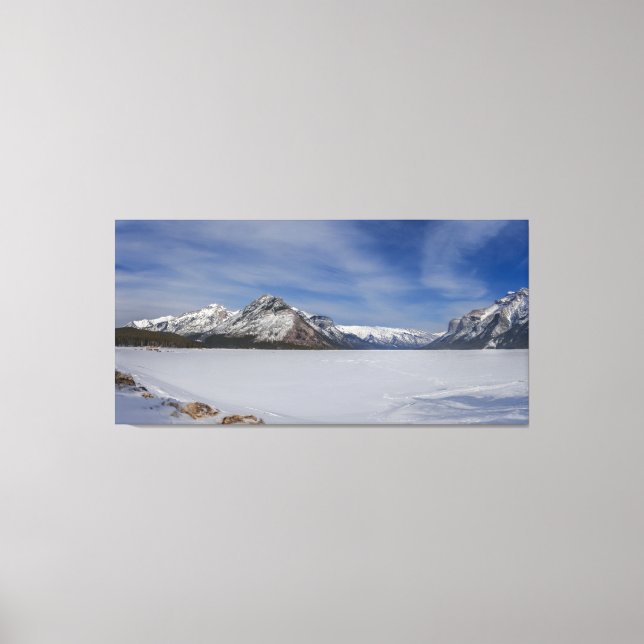 Toile Lac Minnewanka Panorama embrassé par la neige (Recto)