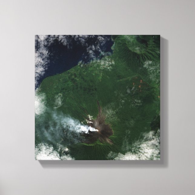 Toile Le volcan Ulawun du Sommet de la Nouvelle-Bretagne (Recto)