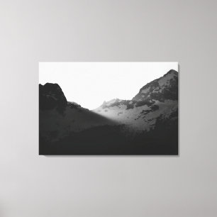 Toile Les rayons du soleil sur les montagnes